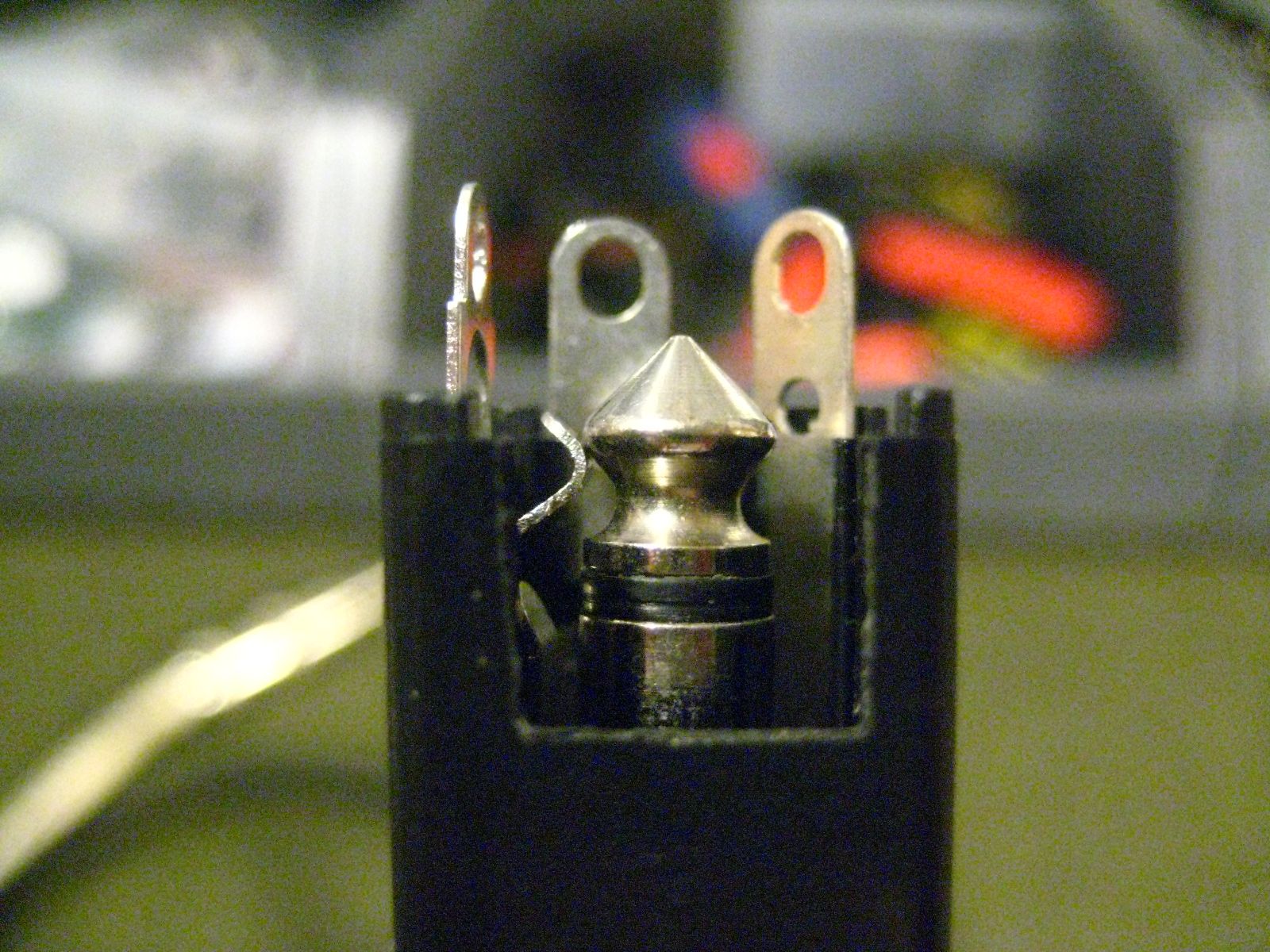 Neutrik in 112AX